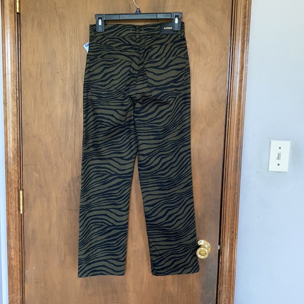 Express super high rise straight olive green black zebra animal print jean 0 - Picture 6 of 16